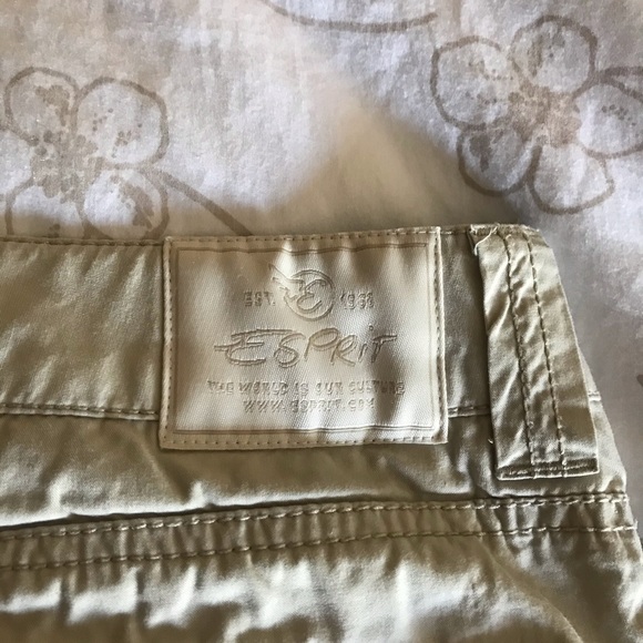 Espirit Capri’s - Picture 4 of 4